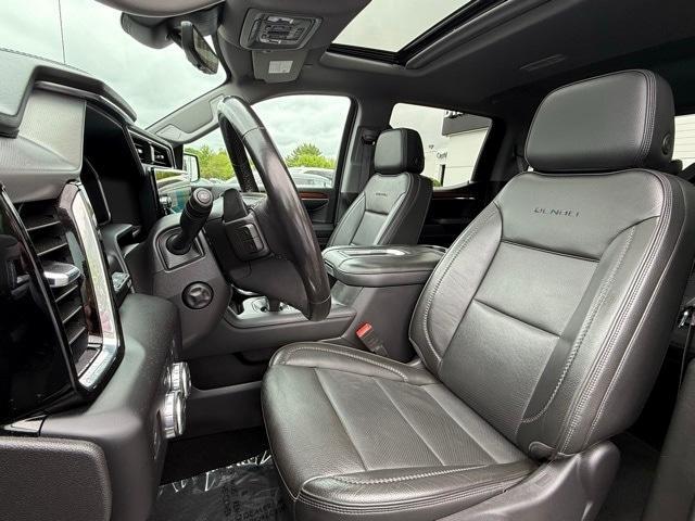 Photo of 2023 White Frost Tri-Coat GMC Sierra 1500