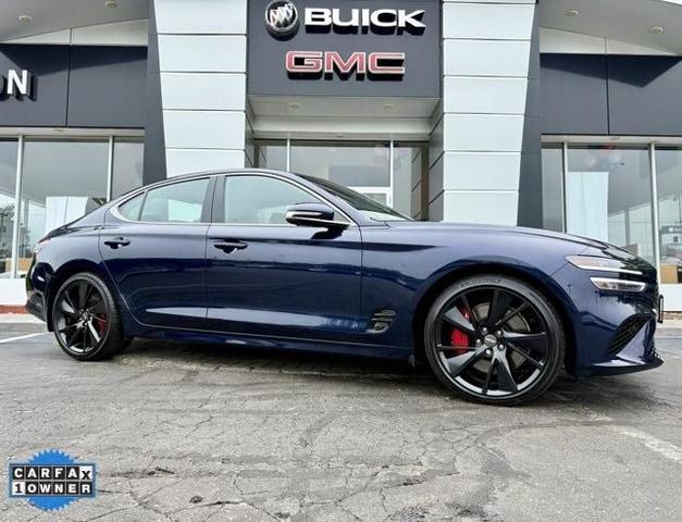 2022 Genesis G70