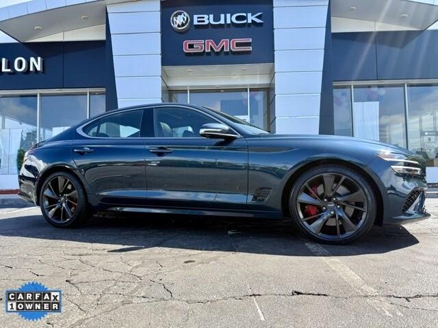 2022 Genesis G70