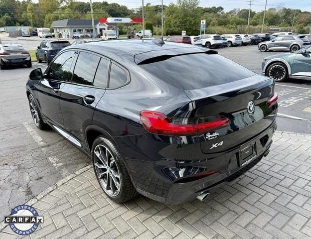 Photo of 2021 Carbon Black Metallic BMW X4