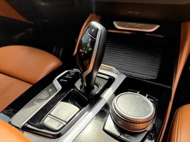 Photo of 2021 Carbon Black Metallic BMW X4