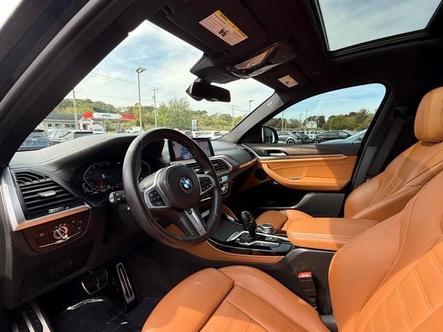 Photo of 2021 Carbon Black Metallic BMW X4