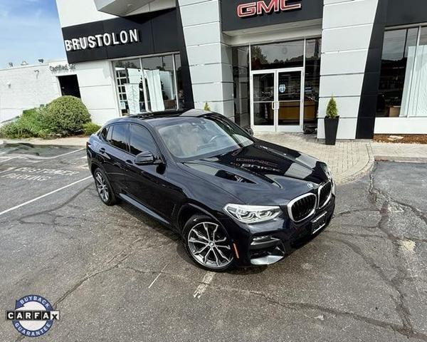 Photo of 2021 Carbon Black Metallic BMW X4
