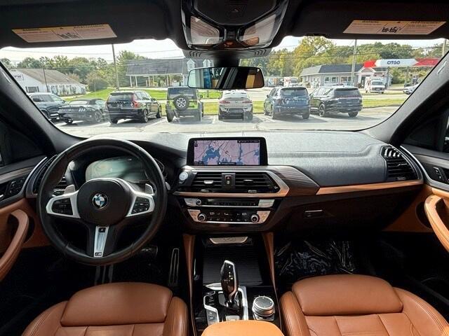 Photo of 2021 Carbon Black Metallic BMW X4