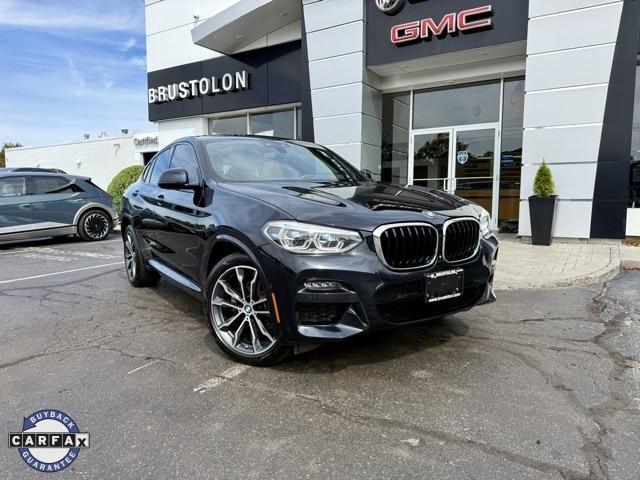 Photo of 2021 Carbon Black Metallic BMW X4