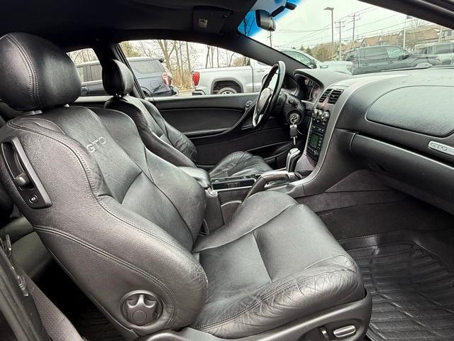 Photo of 2006 Phantom Black Metallic Pontiac GTO