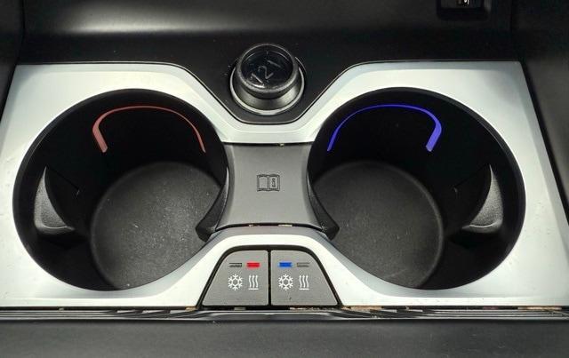 Photo of 2023 Bay Blue BMW X7