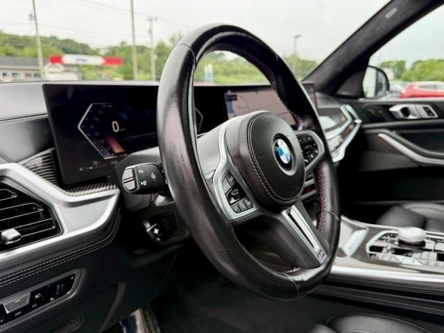 Photo of 2023 Bay Blue BMW X7