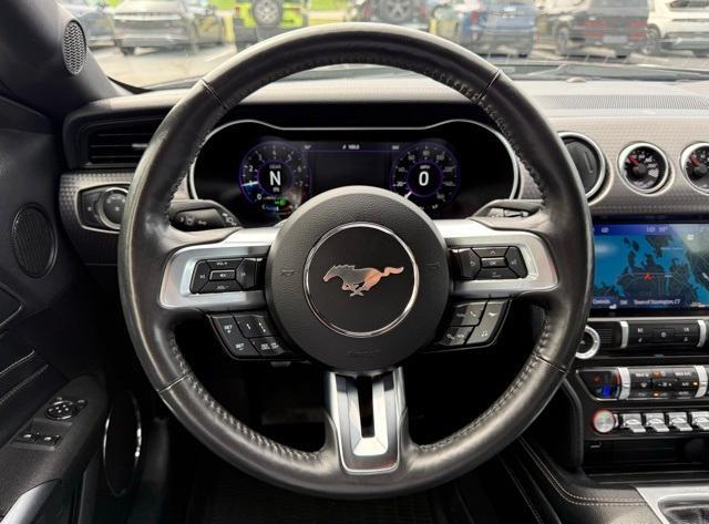 Photo of 2022 Purple Metallic Ford Mustang