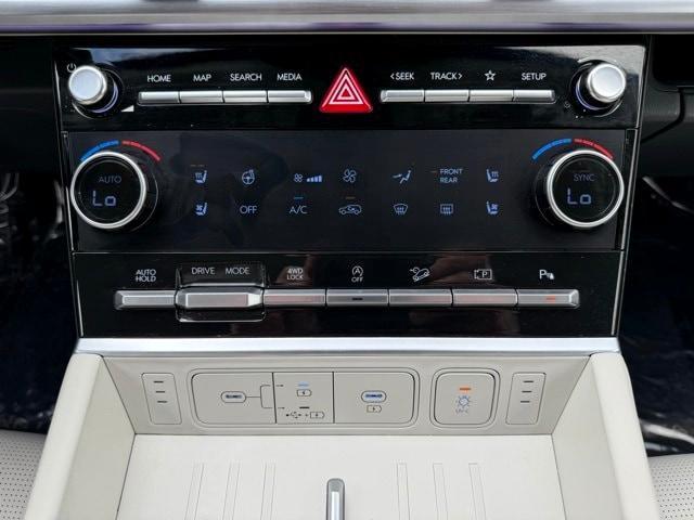 Photo of 2024 Phantom Black Hyundai SANTA FE