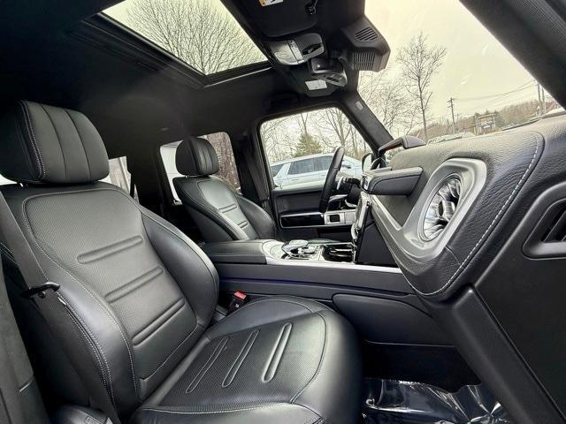 Photo of 2023 Black Mercedes-Benz G-Class