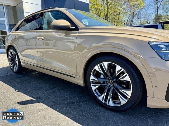 Photo of 2024 Sakhir Gold Metallic Audi Q8