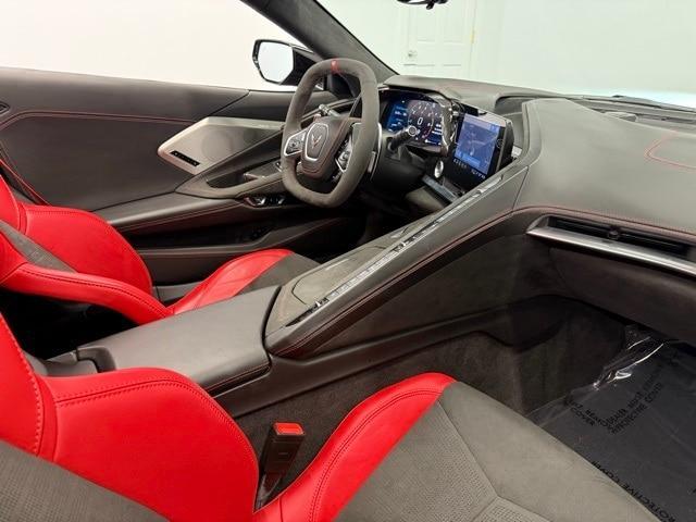 Photo of 2022 Black Chevrolet Corvette
