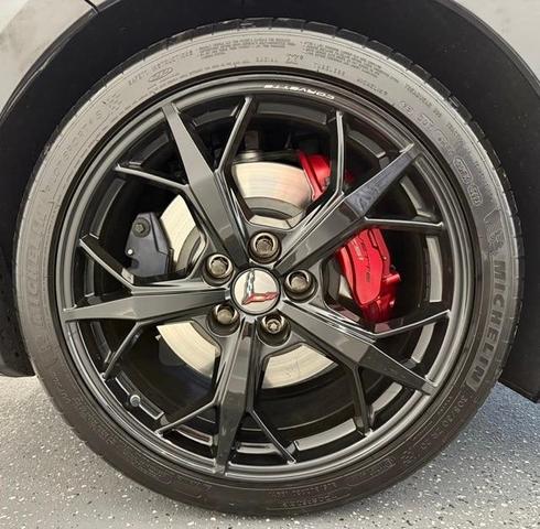 Photo of 2022 Black Chevrolet Corvette
