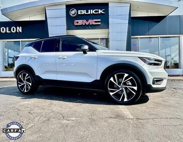 2021 Volvo XC40