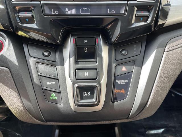 Photo of 2019 Lunar Silver Metallic Honda Odyssey