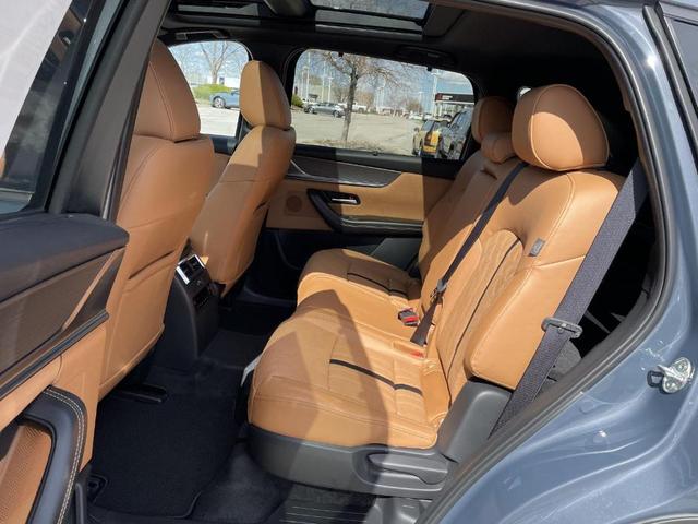 Photo of 2025 Polymetal Gray Metallic Mazda CX-70