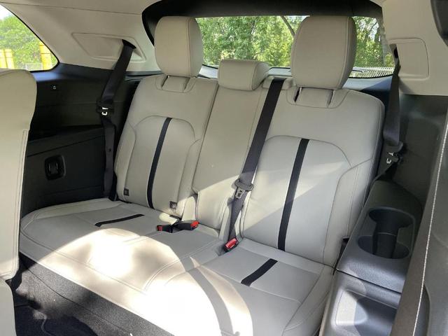 Photo of 2025 Machine Gray Metallic Mazda CX-90