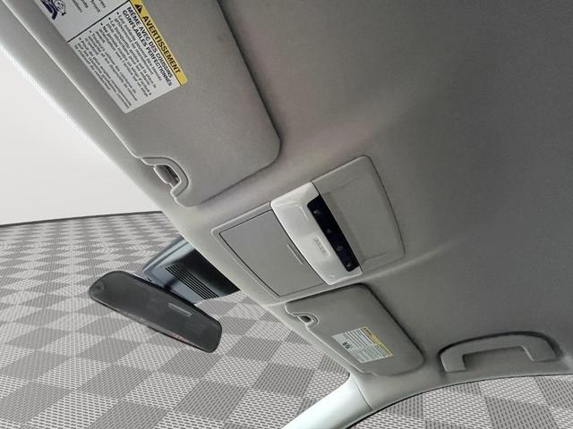Photo of 2020 White Nissan Altima