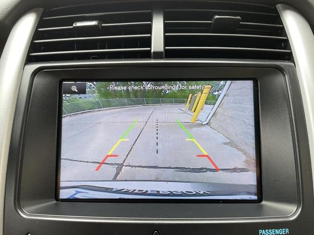 Photo of 2013 Mineral Gray Metallic Ford Edge