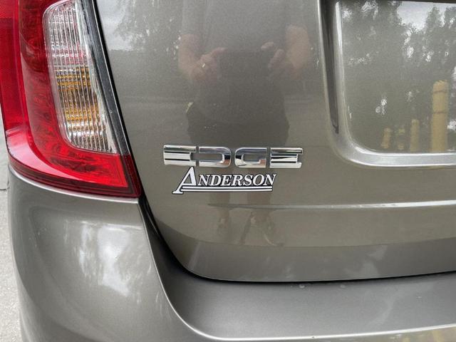 Photo of 2013 Mineral Gray Metallic Ford Edge