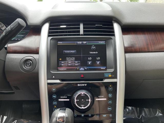 Photo of 2013 Mineral Gray Metallic Ford Edge