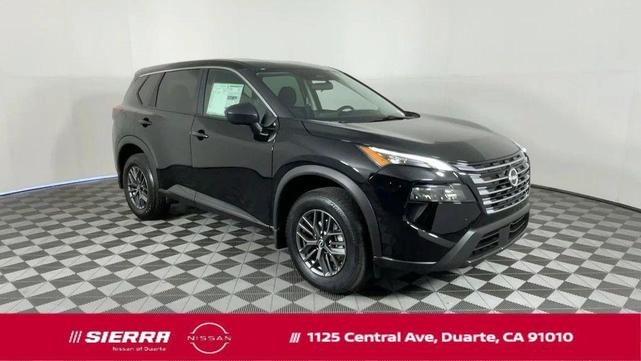 Photo of 2025 Black Nissan Rogue