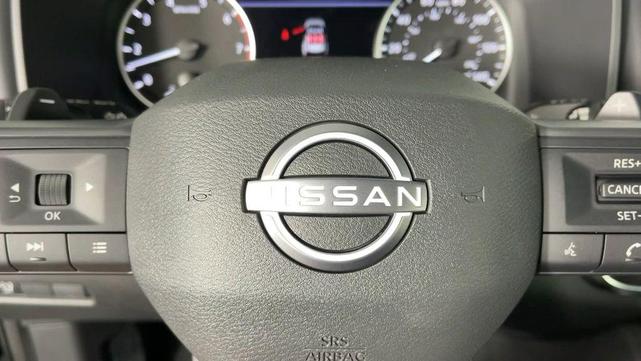 Photo of 2025 Black Nissan Rogue