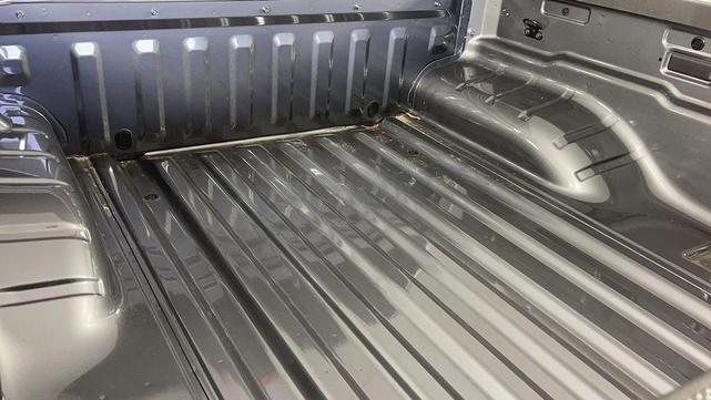 Photo of 2025 Gun Metallic Nissan Frontier