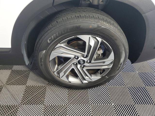 Photo of 2021 Quartz White Hyundai SANTA FE
