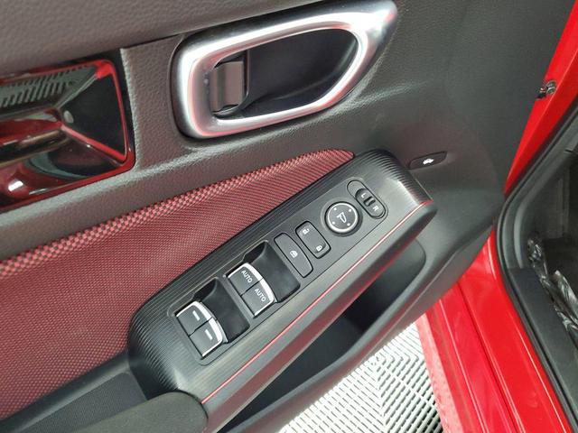 Photo of 2022 Rallye Red Honda Civic Si