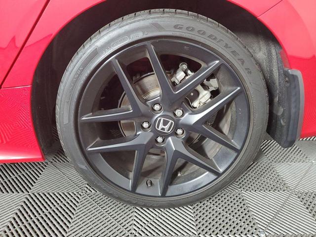 Photo of 2022 Rallye Red Honda Civic Si