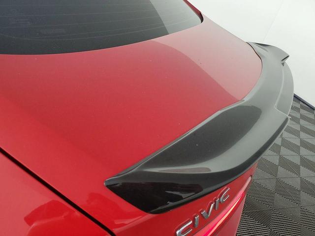 Photo of 2022 Rallye Red Honda Civic Si