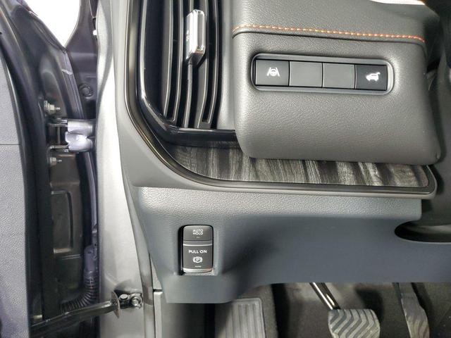 Photo of 2025 Gun Metallic Nissan Armada