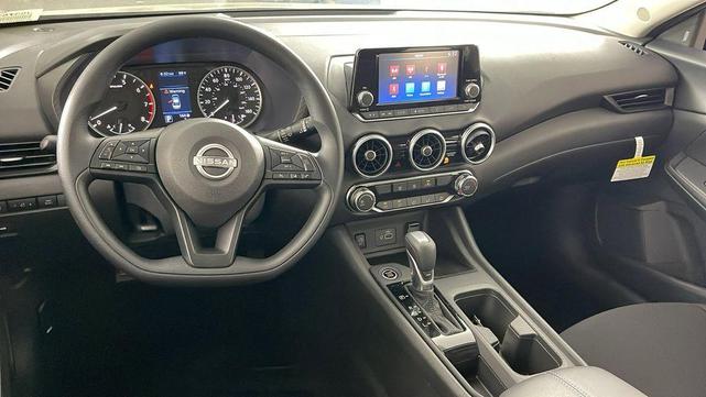 Photo of 2025 Black Nissan Sentra