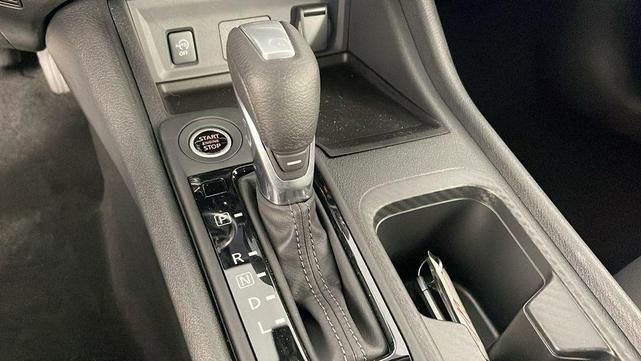 Photo of 2025 Black Nissan Sentra