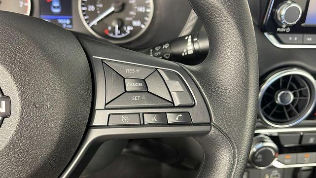 Photo of 2025 Black Nissan Sentra