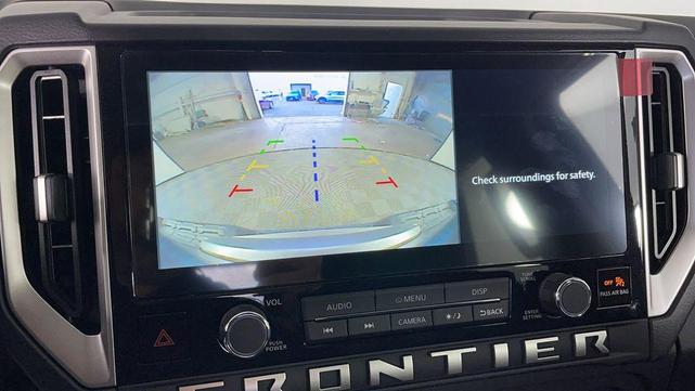 Photo of 2025 Black Nissan Frontier