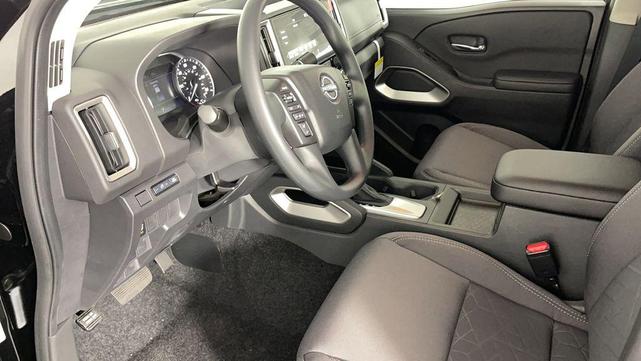 Photo of 2025 Black Nissan Frontier