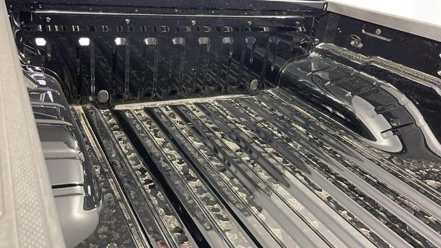 Photo of 2025 Black Nissan Frontier