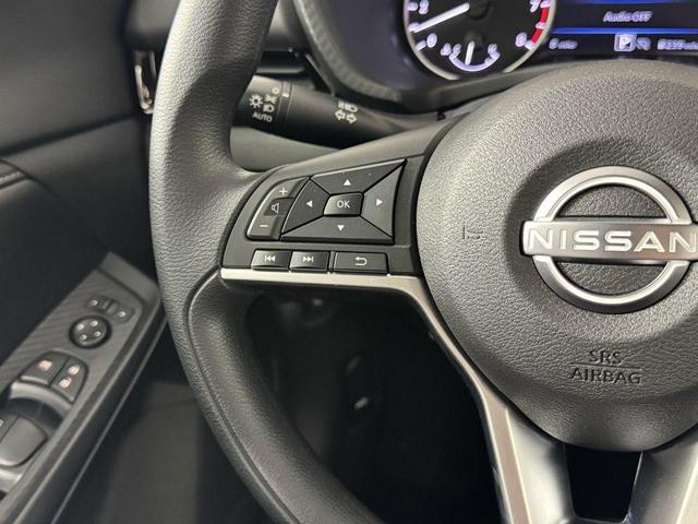 Photo of 2025 Gun Metallic Nissan Sentra
