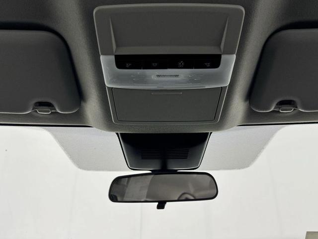 Photo of 2025 Gun Metallic Nissan Sentra