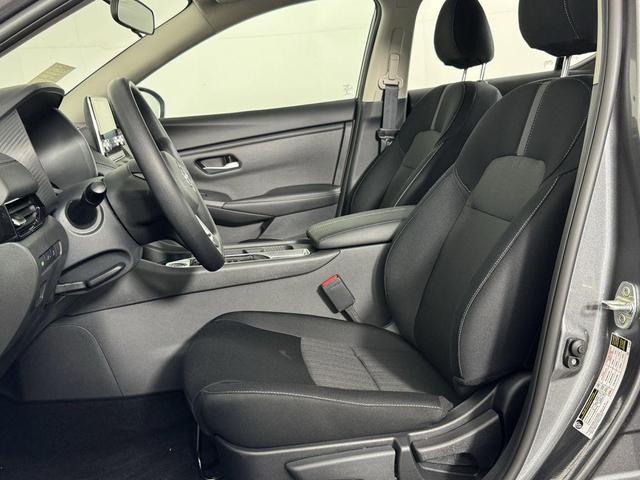 Photo of 2025 Gun Metallic Nissan Sentra