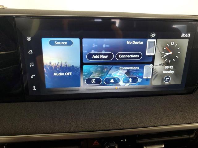 Photo of 2025 Gun Metallic Nissan Kicks