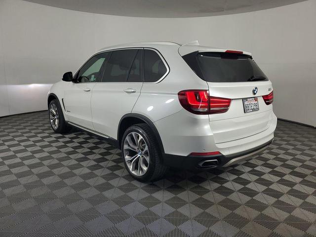 Photo of 2018 Mineral White Metallic BMW X5