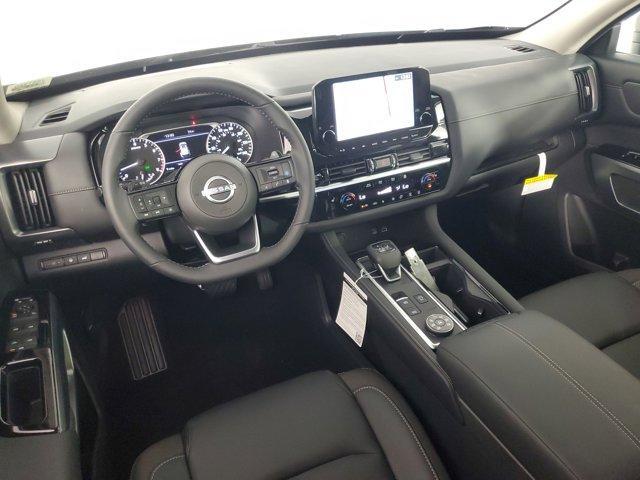 Photo of 2025 Black Nissan Pathfinder