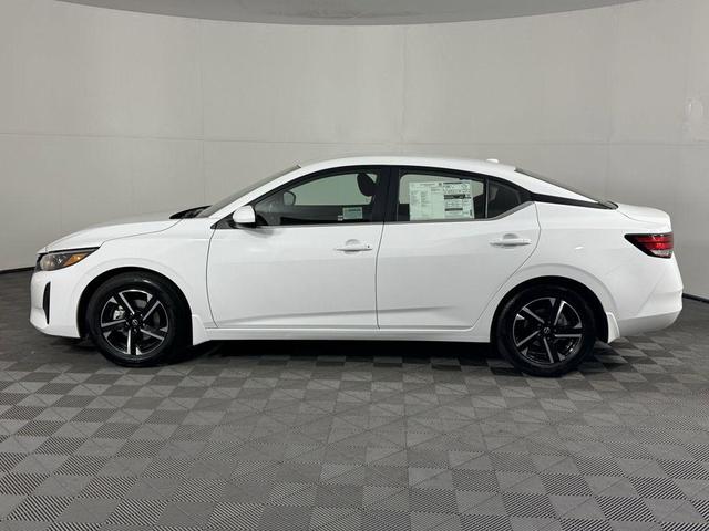 Photo of 2025 Cloud White Nissan Sentra