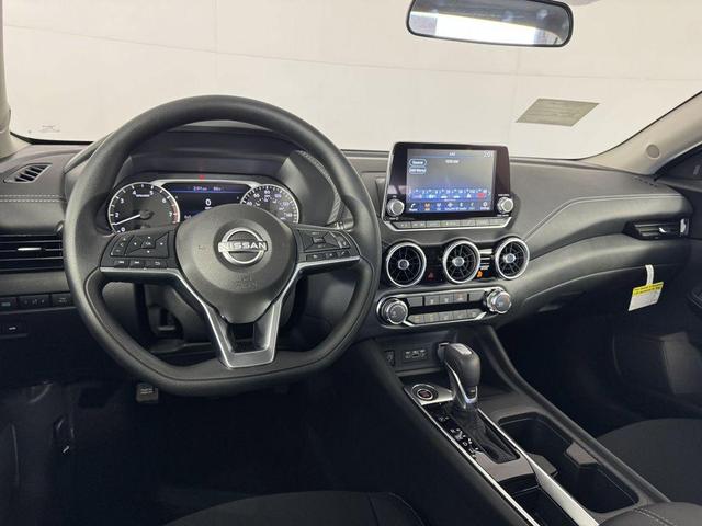 Photo of 2025 Cloud White Nissan Sentra