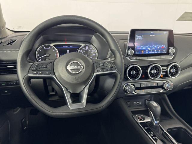 Photo of 2025 Cloud White Nissan Sentra