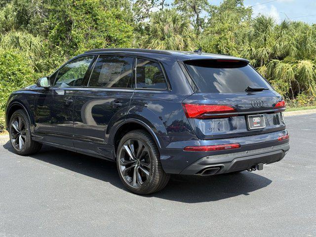 Photo of 2025 Waitomo Blue Metallic Audi Q7
